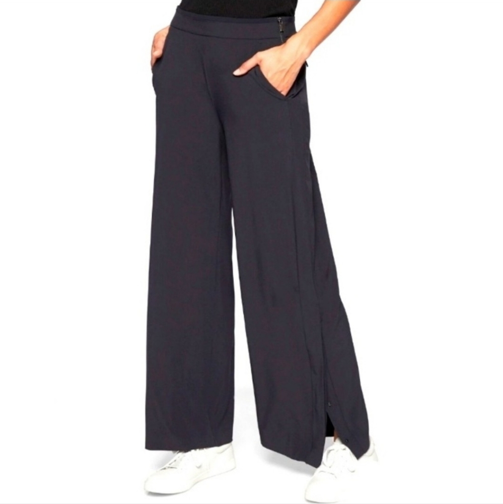 Athleta Gramercy Track Trouser. Black, size 12